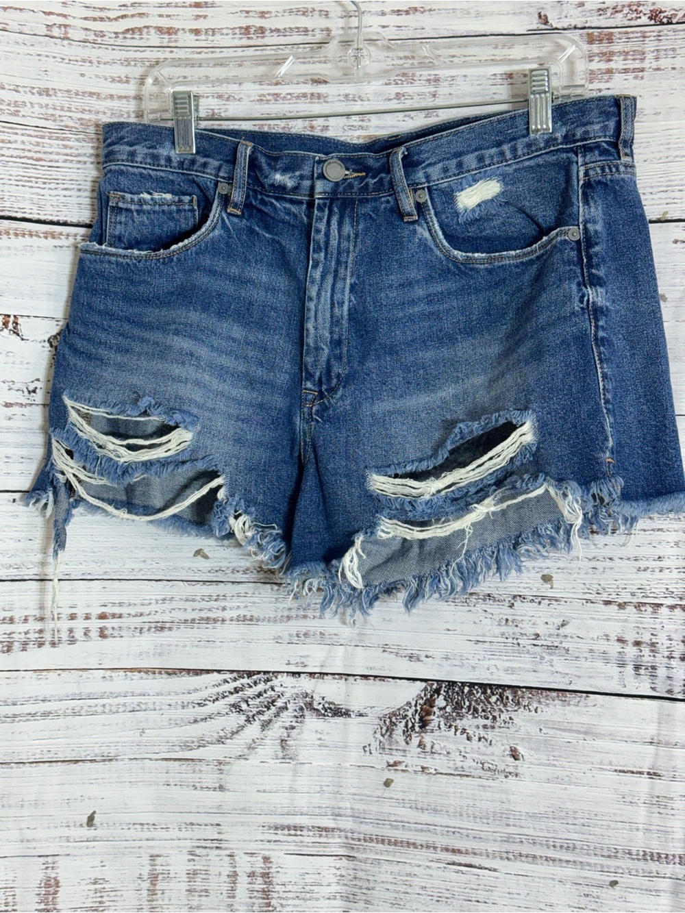 BlankNYC shorts Womens size 31 denim Blue Cotton the barrow Hi Rise Ripped